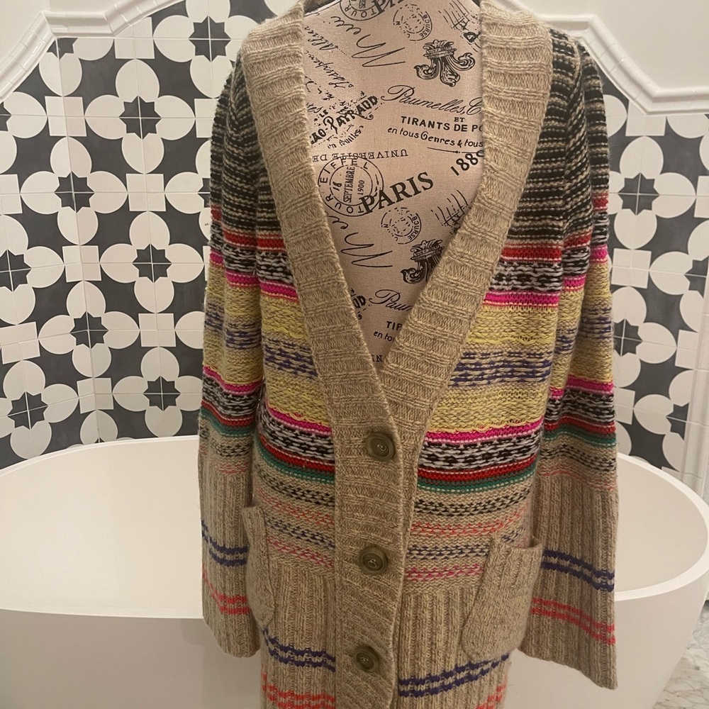 Free people long sweater size L, gently worn ,wool blend, multicolour